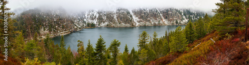 Cirques glaciaires du Lac Blanc, Parc naturel régional des Ballons des Vosges, Haut-Rhin, Alsace, Vosges, France photo