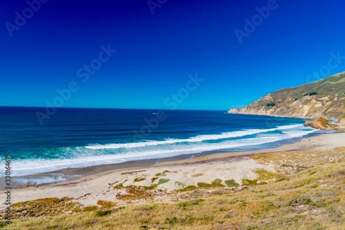 panorama of the cliffs and roads of California on the Pacific coast © DD25