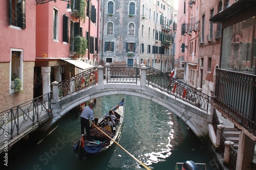 Venice Gondola © Tiffany
