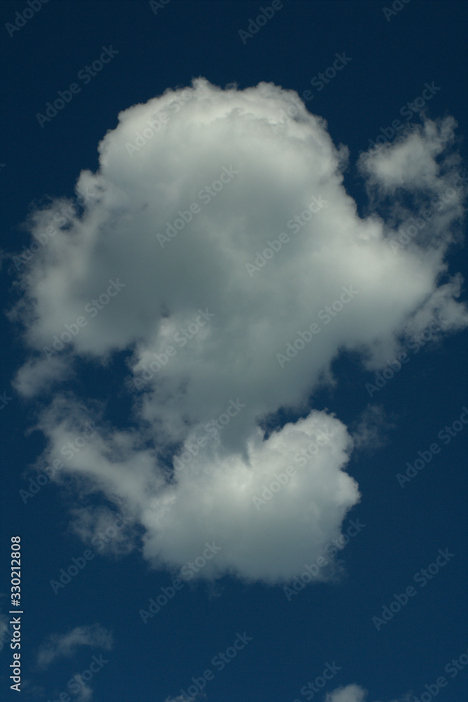 clouds in the sky, blue, white, nature, weather, cloudy, atmosphere, cumulus, meteorology, clouds in the sky, blue, white, nature, weather, cloudy, atmosphere, cumulus, meteorology,