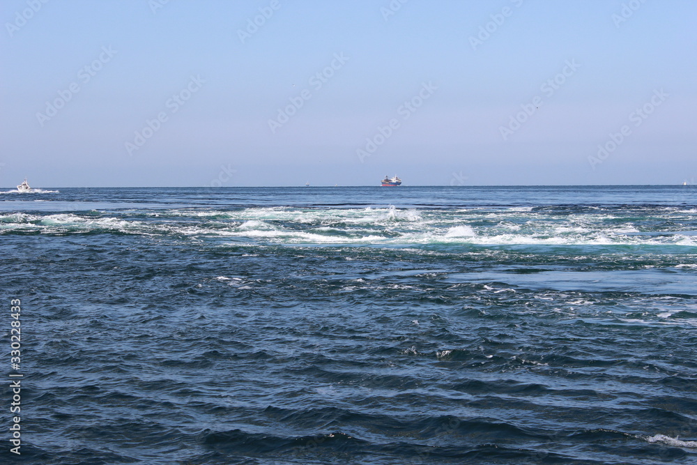 whirling current in the Naruto Strait, shooting from a boat 鳴門海峡の渦潮