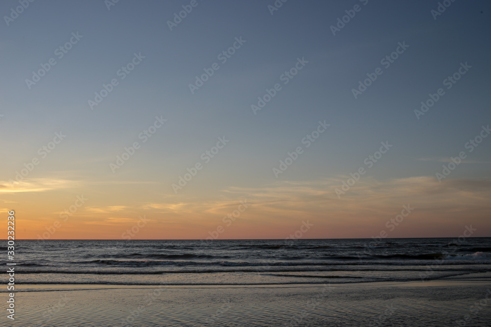 Fototapeta premium sunset on the beach