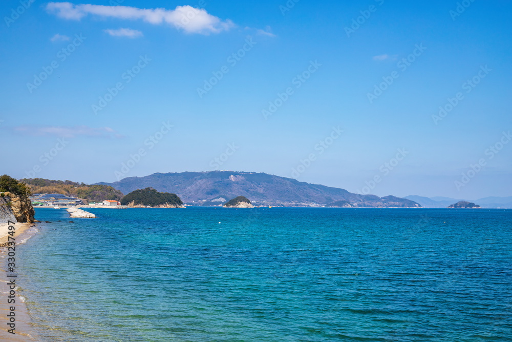 Fototapeta premium Landscape of coast and islands in the seto inland sea (tsuda, sanuki city) kagawa, shikoku, japan