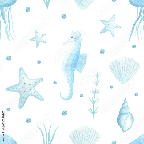 Cute watercolor seamless pattern with sea creatures for children. Sea, ocean life background for kid's textile, children, nursery fabric. Starfish, seashell watercolor hand drawn on white background.