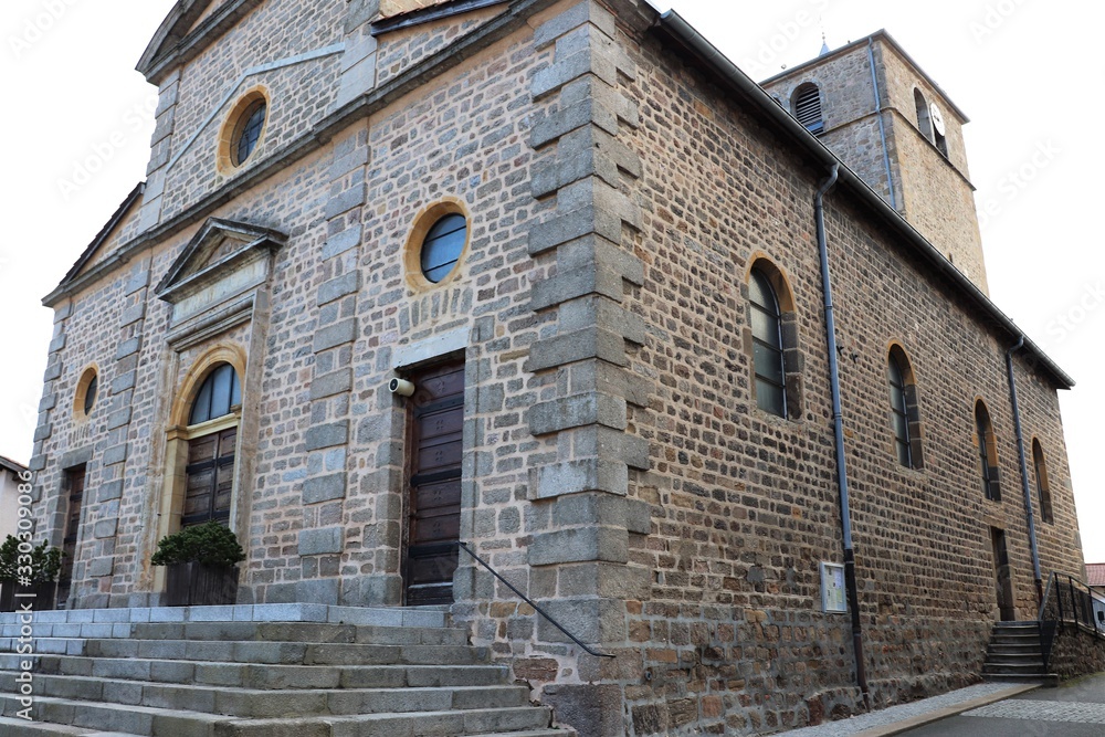 Eglise catholique Sainte Marguerite à Haute Rivoire - Village de Haute Rivoire - Département du Rhône - France - Vue extérieure