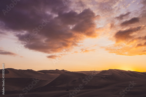 Beautiful sunset in the desert © jevgenia