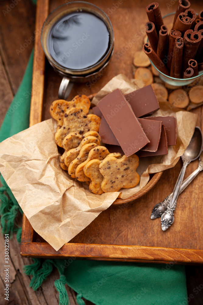 Chocolate Chip Cookies. Cookies in the shape of flowers. Still life on the table. Chocolate confectionery baking, cooking. Chocolate Chip Cookies. Cookies in the shape of flowers. Still life on the table. Chocolate confectionery baking, cooking.