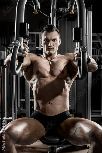 guy bodybuilder with apparatus