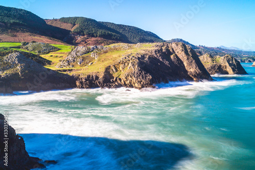 Long exposure photography of cove with cliffs on sunny day, Prel