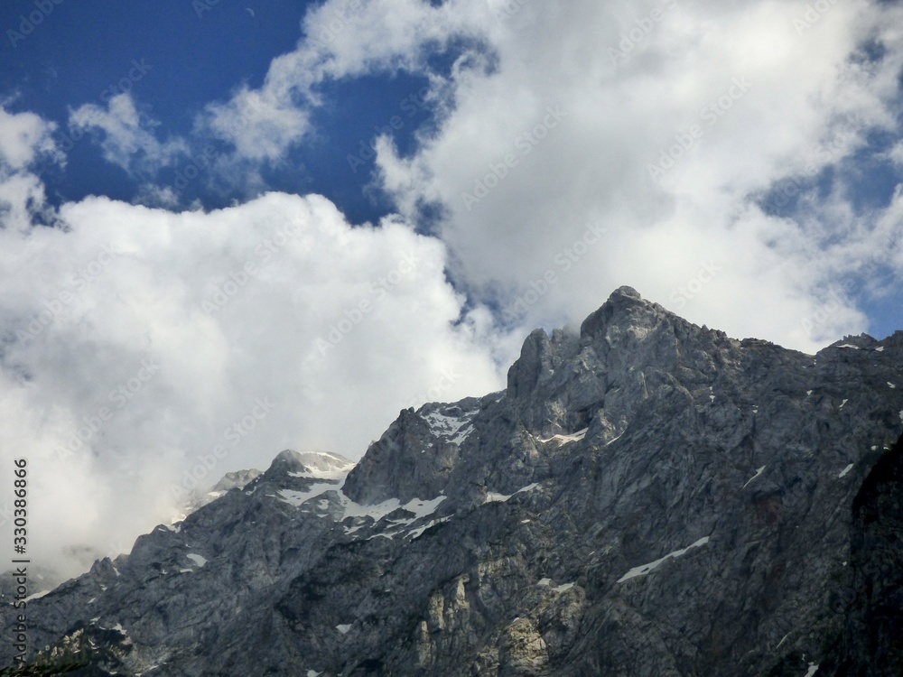mountain mountain