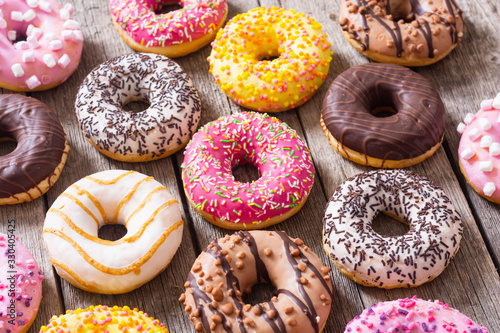 Billede på lærred Beauty assorted donuts