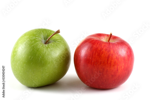 Red and green apples. Fuji and granny Smith varieties.