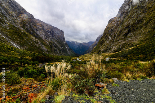 landscape in the new zealand mountains