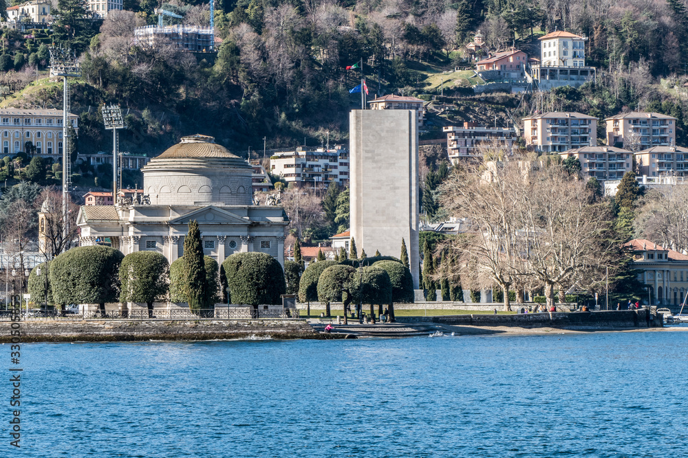 Obraz premium Temple of Volta in Como