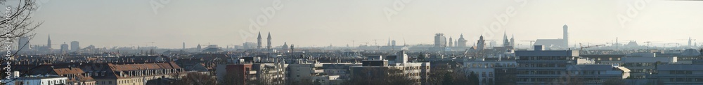 Panorama München vom Luitpoldpark aus