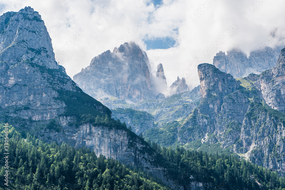 mountain mountain
