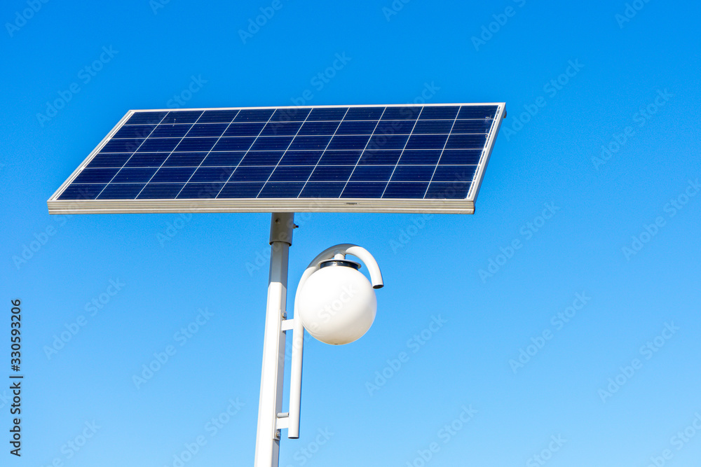 Obraz premium Solar panels are alternative sources of electricity.