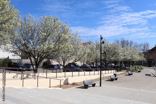Fototapeta Naklejka Na Ścianę i Meble -  La place de la république à Genas - ville de Genas - Département du Rhône - France