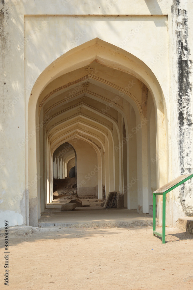 Naklejka premium arch of seven tombs hyderabad india 
