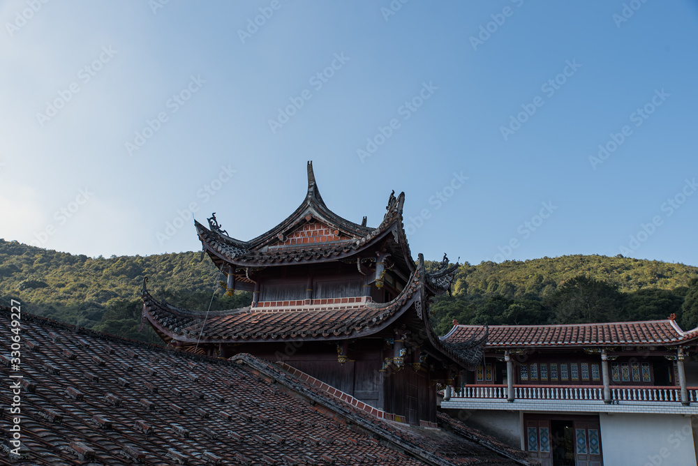 Ancient and artistic Chinese temples