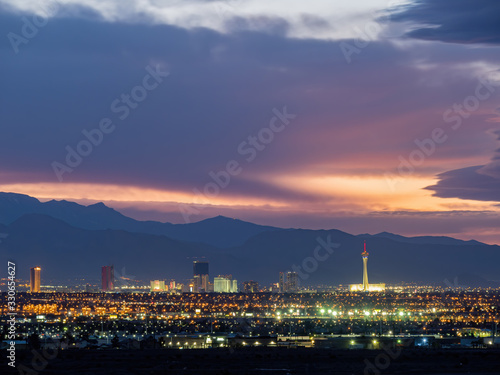 Sunset red afterglow over the famous strip of Vegas © Kit Leong