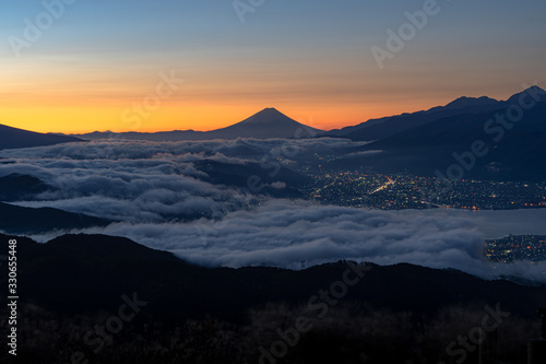 Mt Fuji sunrise from Takabocchi highlands © Joshua