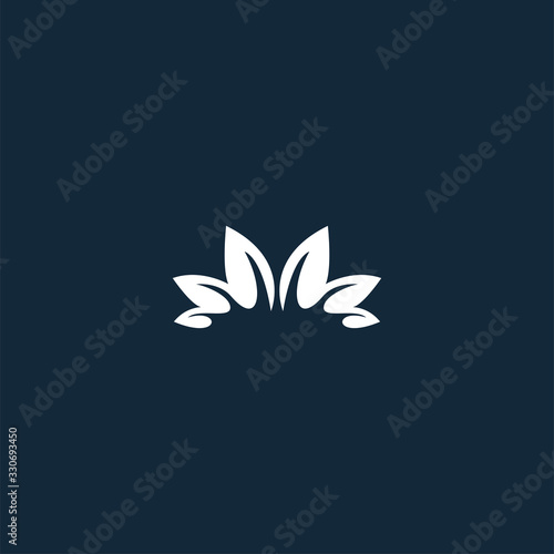leaf logo Vector leaf logo design for Organic.