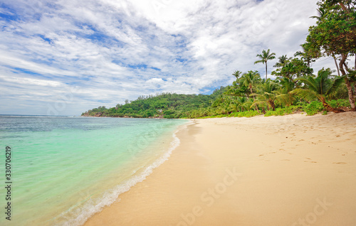 Fototapeta Naklejka Na Ścianę i Meble -  Beautiful Beach Baie Lazare, Mahé Island, Mahe, Seychelles