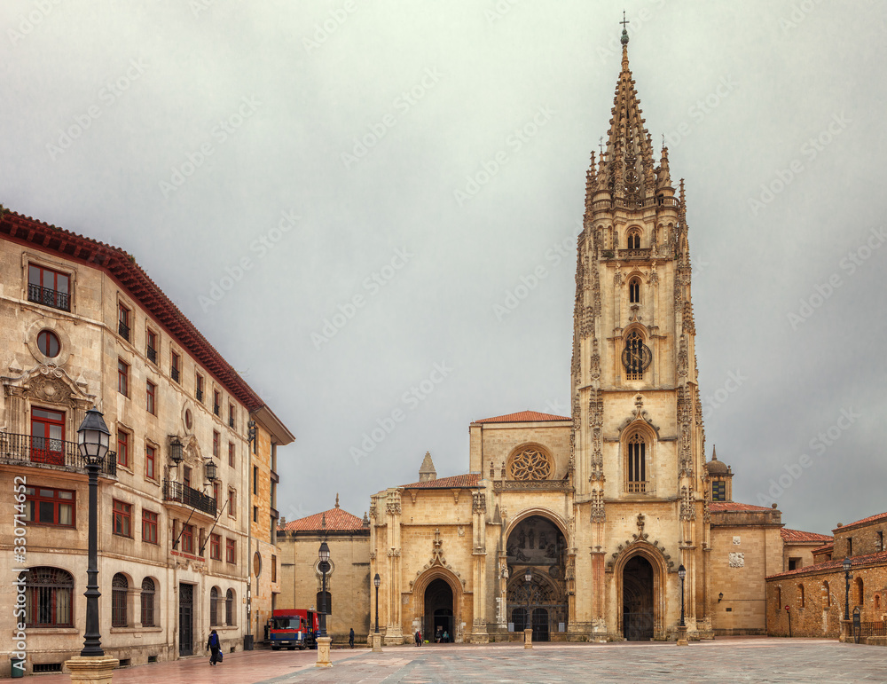 The Salvador Cathedral, founded 8th-9th century, Oviedo, Way of St. James, Asturias, Spain.