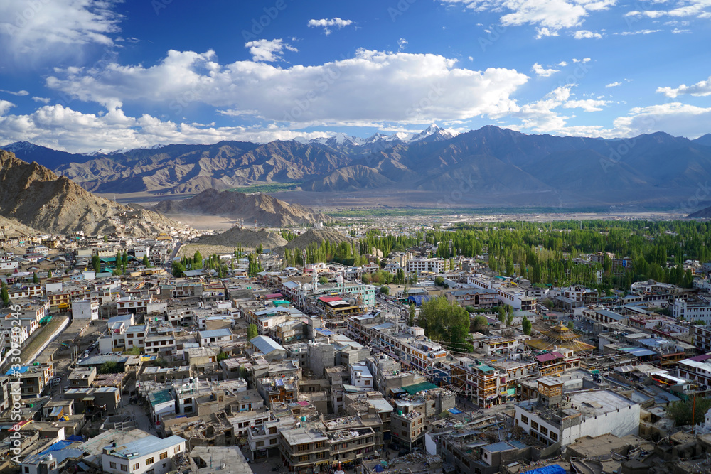 Naklejka premium Leh Ladakh City Top View Blue Sky Mountain 