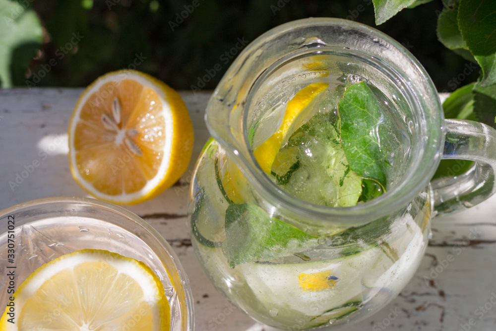 lemonade lemonade