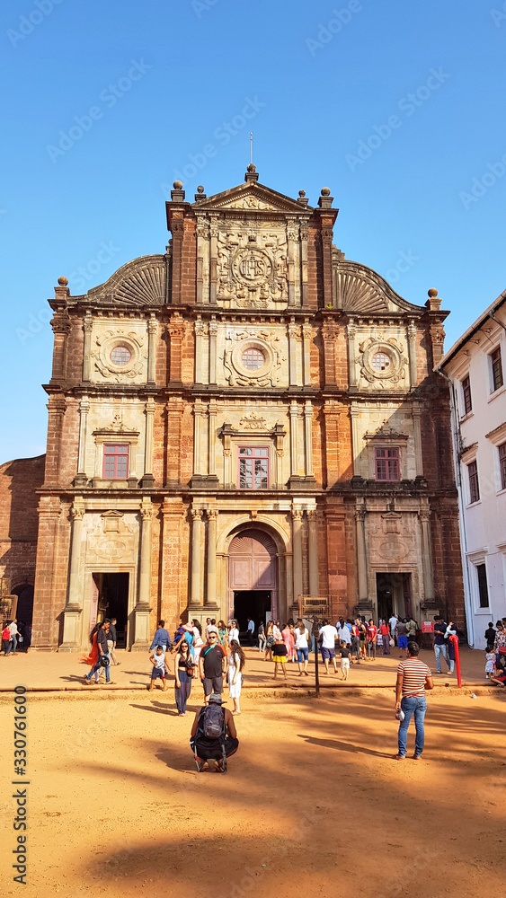 UNESCO world heritage site 400-year-old Basilica of Bom Jesus is the most popular churche in Goa & one of the oldest churches in the world & has made a mark in the history of Christianity in India. 