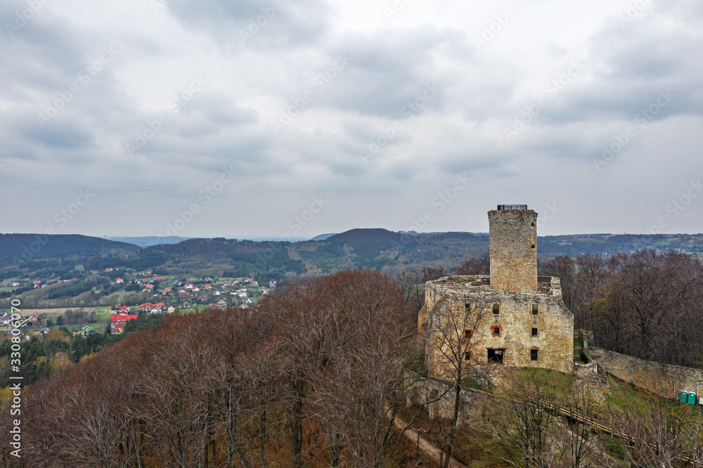 Lipowiec Castle in Poland Lipowiec Castle in Poland