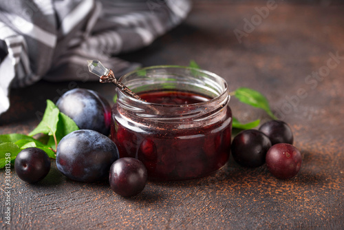 Obraz na płótnie Jar with homemade plum jam