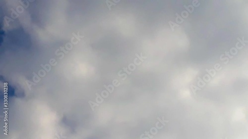 TimeLapse Focado Nas Nuvens  photo