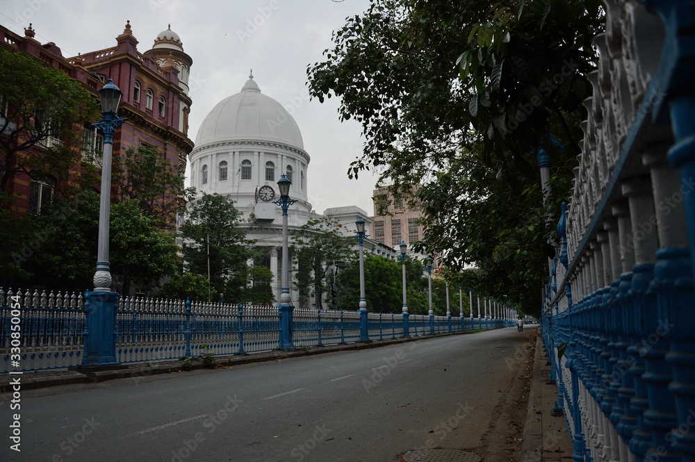 Naklejka premium View of Kolkata with the GPO visible.