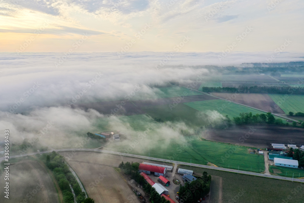 霧の日の空撮