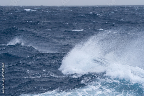 Breaking waves in the Drake Passage