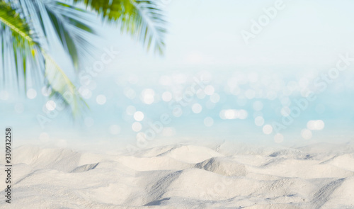 Fototapeta Naklejka Na Ścianę i Meble -  Exotic sandy beach with blurred summer sea on the background