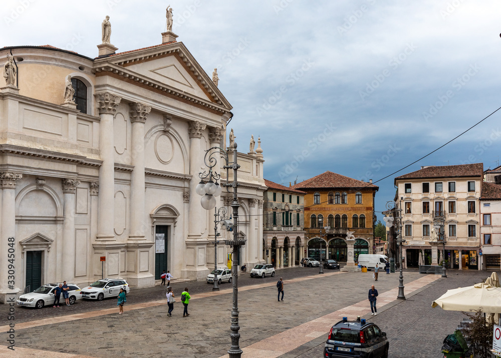 Naklejka premium Piazza Liberta ( Liberty Square) in Bassano del Grappa. Italy