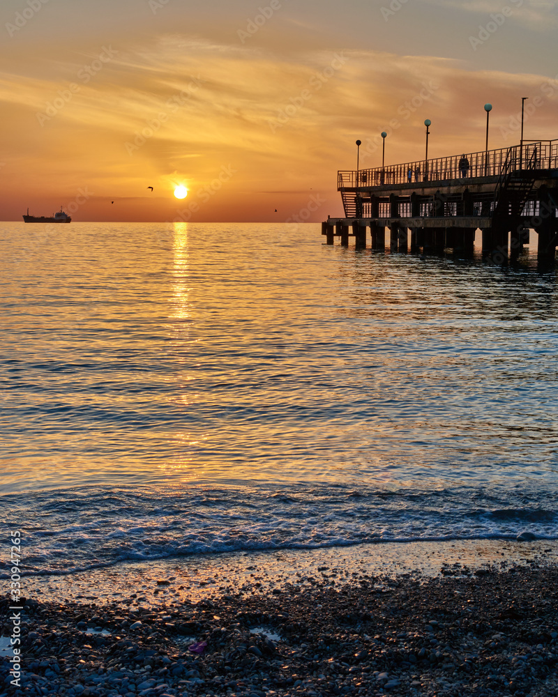 Fototapeta premium pier at sunset
