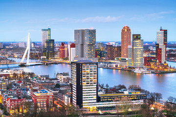 Fototapete Rotterdam Skyline von Rotterdam in den Niederlanden  © SeanPavonePhoto