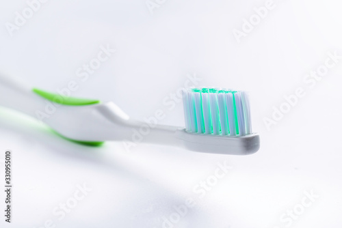 vista cenital de un cepillo de dientes
