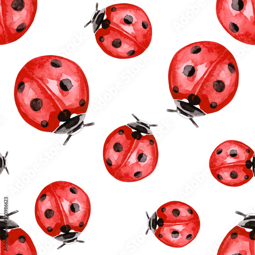 Photo Watercolor illustration of red ink ladybug pattern
