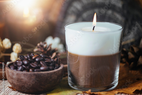 Scented Coffee and Vanilla Dual Color Aromatic Candle