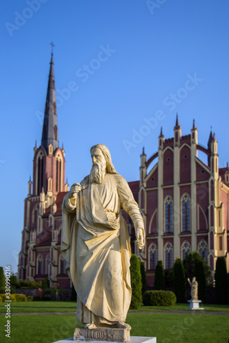 The Church of the Holy Trinity - the largest church in Belarus photo