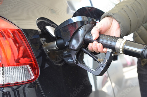 tankowanie , stacja paliw , tankowanie benzyny , ON , BP , lanie paliwa 