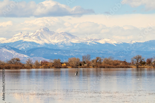Fototapeta Naklejka Na Ścianę i Meble -  Barr Lake State Park in Brighton, Colorado