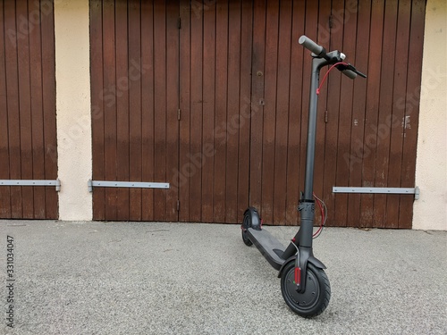 Xiaomi m365 pro, es2, es4, ninbot, Trottinette électrique location, nouveau transport urbain, ville provençale de Aix-en-Provence dans les Bouches du Rhône, PACA, France, Europe