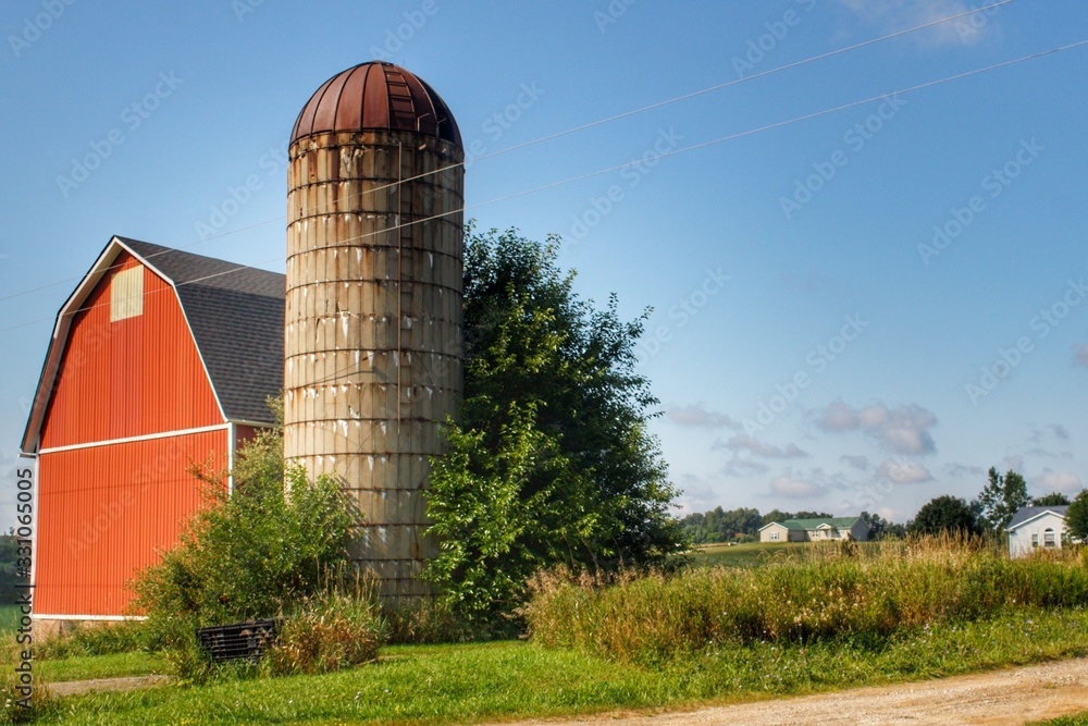 0805 - August Red and Silo (0805-BAR-081517-1046A) 0805 - August Red and Silo (0805-BAR-081517-1046A)